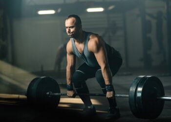 man doing 3 day workout a week